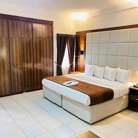 Presken Shonibare Estate Otel Lagos Dış mekan fotoğraf